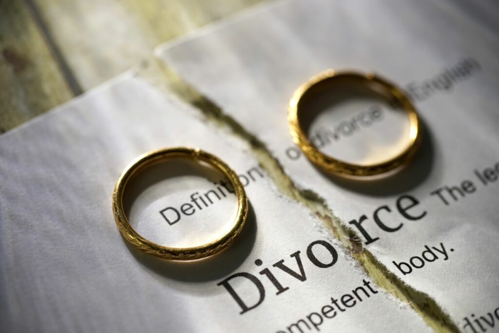 Protect Yourself Financially in Divorce